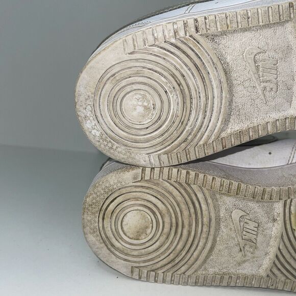 Women’s Nike Shoes 9.5 Court Vision Low Sneakers Iridescent White - Picture 11 of 12